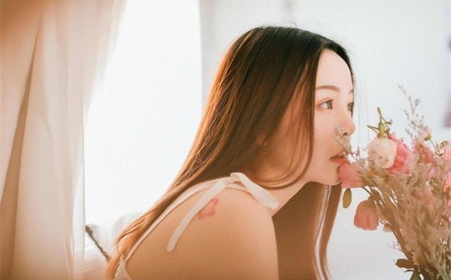 儿媳坐月子婆婆躲小儿子家,她住院儿媳不伺候,送三千得罪婆家人休闲区蓝鸢梦想 - Www.slyday.coM 儿媳坐月子婆婆躲小儿子家,她住院儿媳不伺候,送三千得罪婆家人休闲区蓝鸢梦想 - Www.slyday.coM