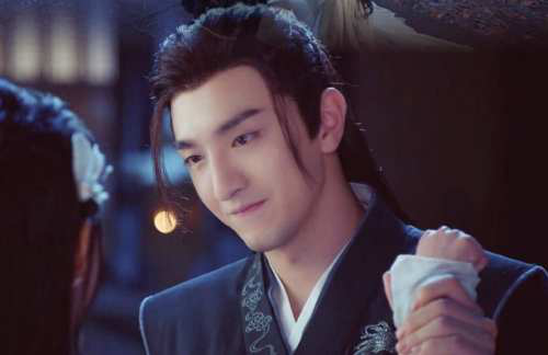 怎么一演古装剧就崩了,颜值唰唰往下掉呢|金瀚|赘婿|郭麒麟_新浪新闻