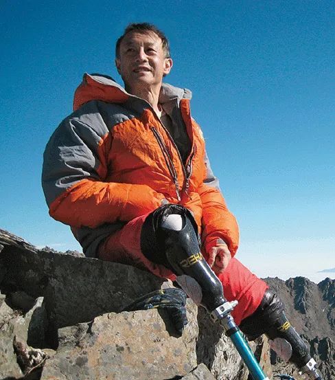 时代面孔｜夏伯渝：命运都拦不住的执拗休闲区蓝鸢梦想 - Www.slyday.coM