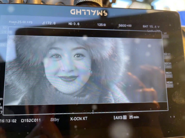 赵丽颖辟谣为新戏特意增肥，笑称角色使然，粉丝：演什么像什么休闲区蓝鸢梦想 - Www.slyday.coM