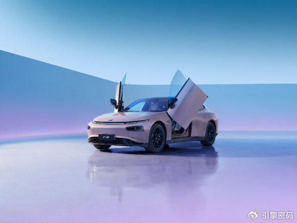 7系剪刀门轿跑来了 全新小鹏p7i 鹏翼版上市发布 限时优惠价24.99万元