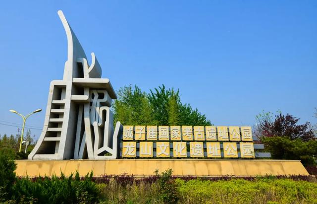 “一墩难求”?济南这对硕大号“冰墩墩”、“雪容融”火了!更火了这个物华天宝的打卡地!休闲区蓝鸢梦想 - Www.slyday.coM “一墩难求”?济南这对硕大号“冰墩墩”、“雪容融”火了!更火了这个物华天宝的打卡地!休闲区蓝鸢梦想 - Www.slyday.coM