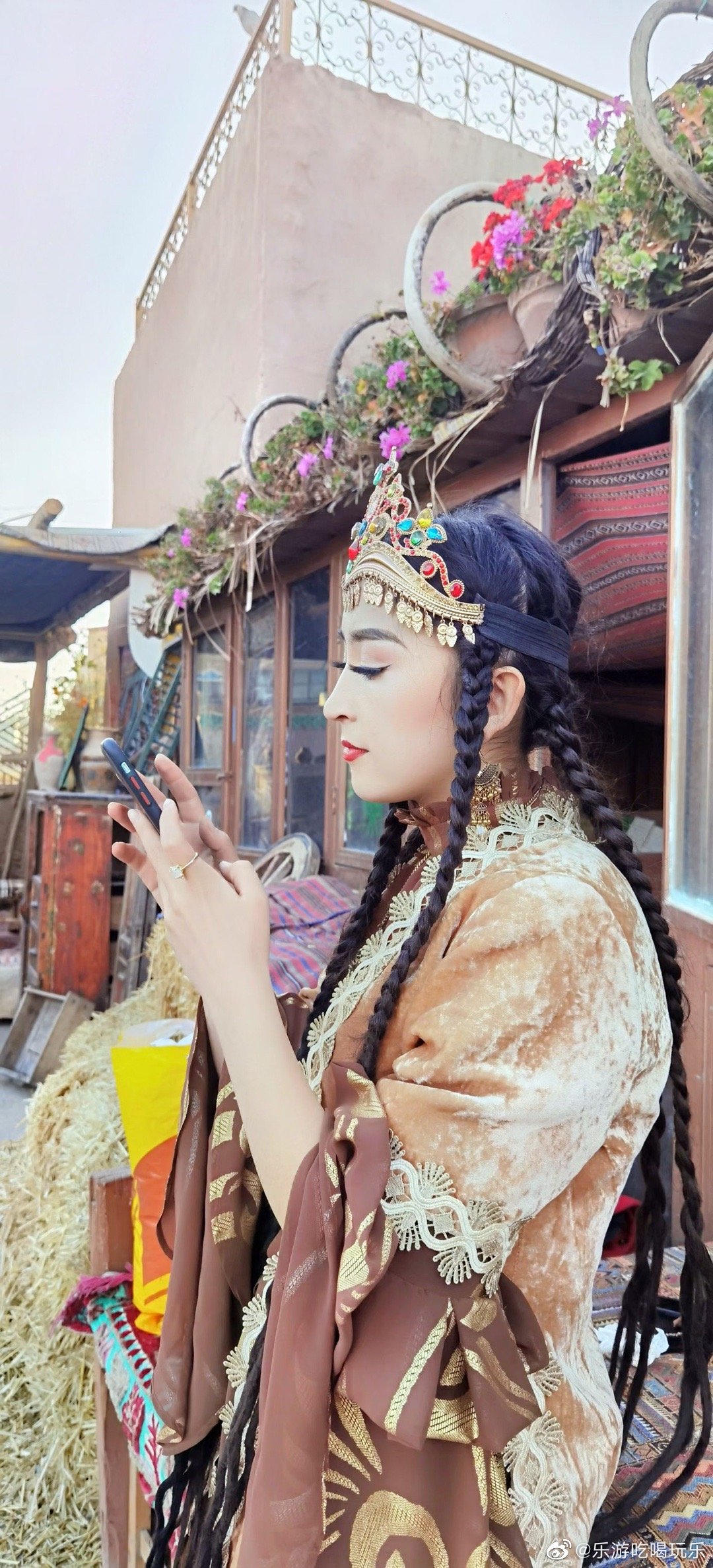 新疆维族同胞的美女统称,古丽!花儿!