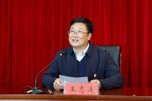 山西省委常委组织部部长陈安丽为太原科技大学师生讲思政课