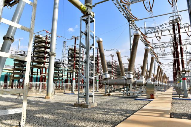 雅中800kv换流站工程500kv交流系统一次性通过带电调试