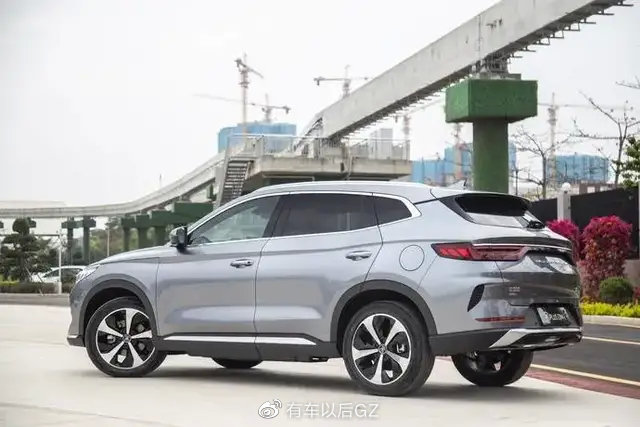 出一款“爆”一款，提车等小半年，国产品牌崛起，闭眼买不后悔！