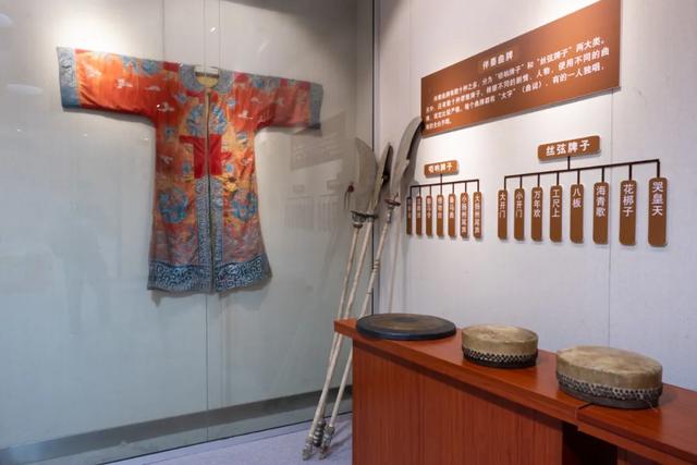 “一墩难求”?济南这对硕大号“冰墩墩”、“雪容融”火了!更火了这个物华天宝的打卡地!休闲区蓝鸢梦想 - Www.slyday.coM “一墩难求”?济南这对硕大号“冰墩墩”、“雪容融”火了!更火了这个物华天宝的打卡地!休闲区蓝鸢梦想 - Www.slyday.coM