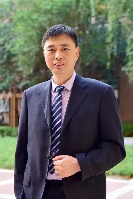 石家庄二中刘小杰名师工作室被命名为河北省劳模和工匠人才创新工作室