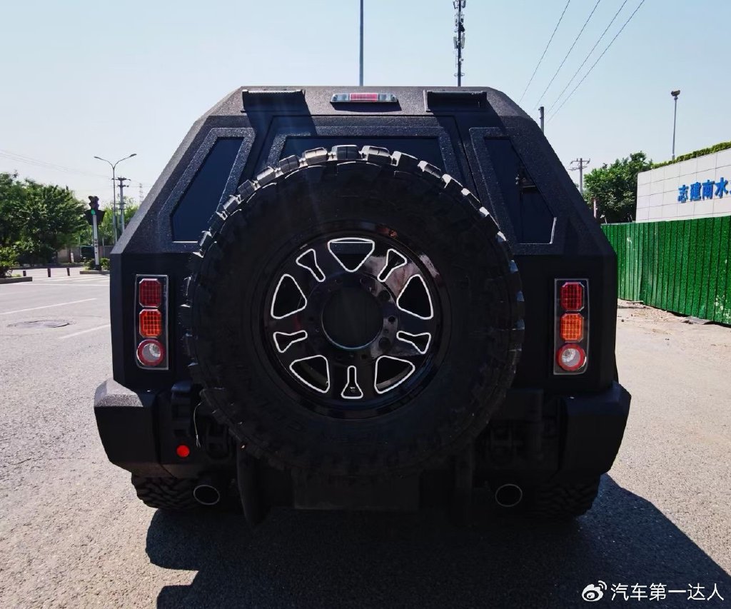 越野界的天花板,战车乔治巴顿6.8l,自动