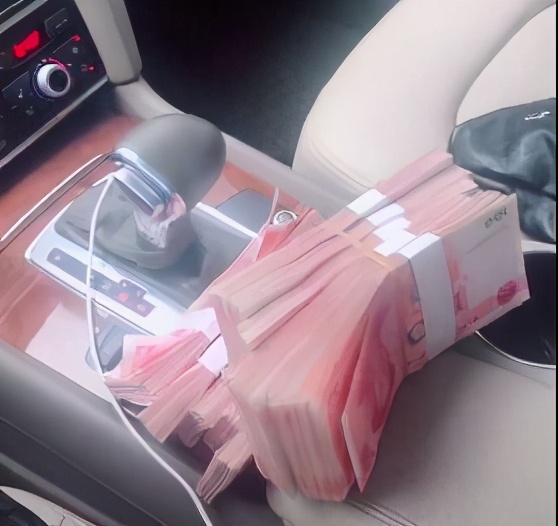 炫富|张曼|豪车_新浪新闻