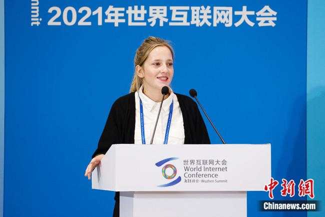 记录真实的中国故事，这几位外国网红是怎么走红的休闲区蓝鸢梦想 - Www.slyday.coM