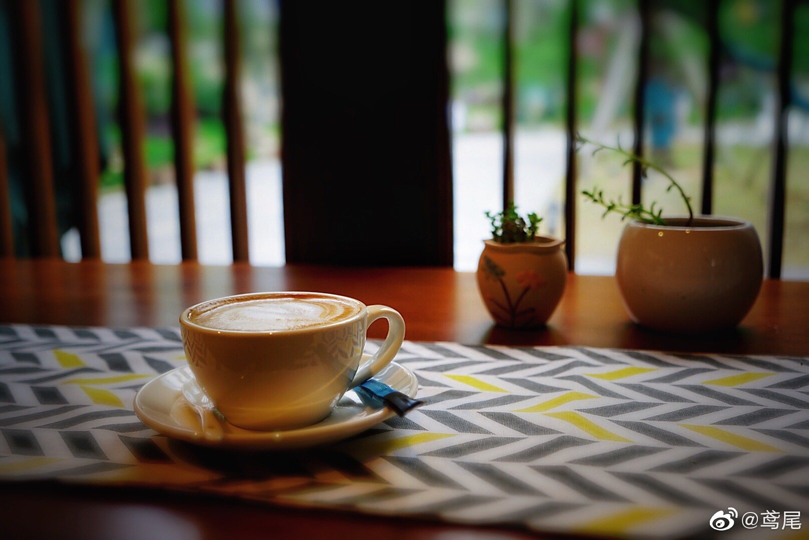 在音信来杯午后咖啡,享受葛仙村度假区的惬意时光