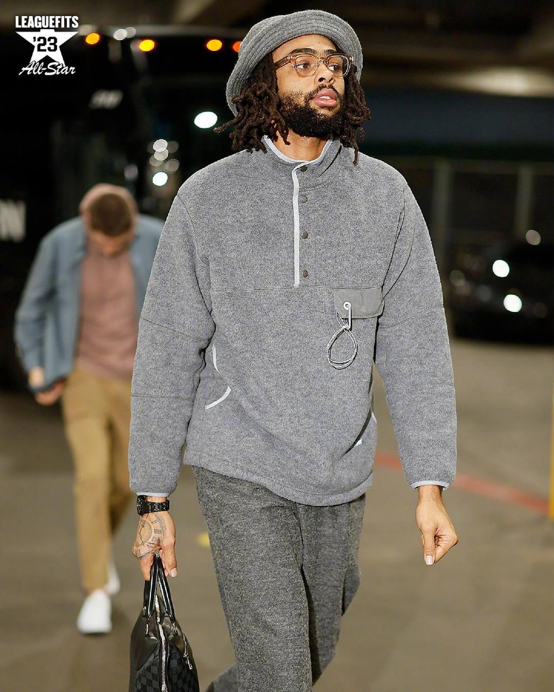 拉塞尔本赛季穿搭欣赏贴