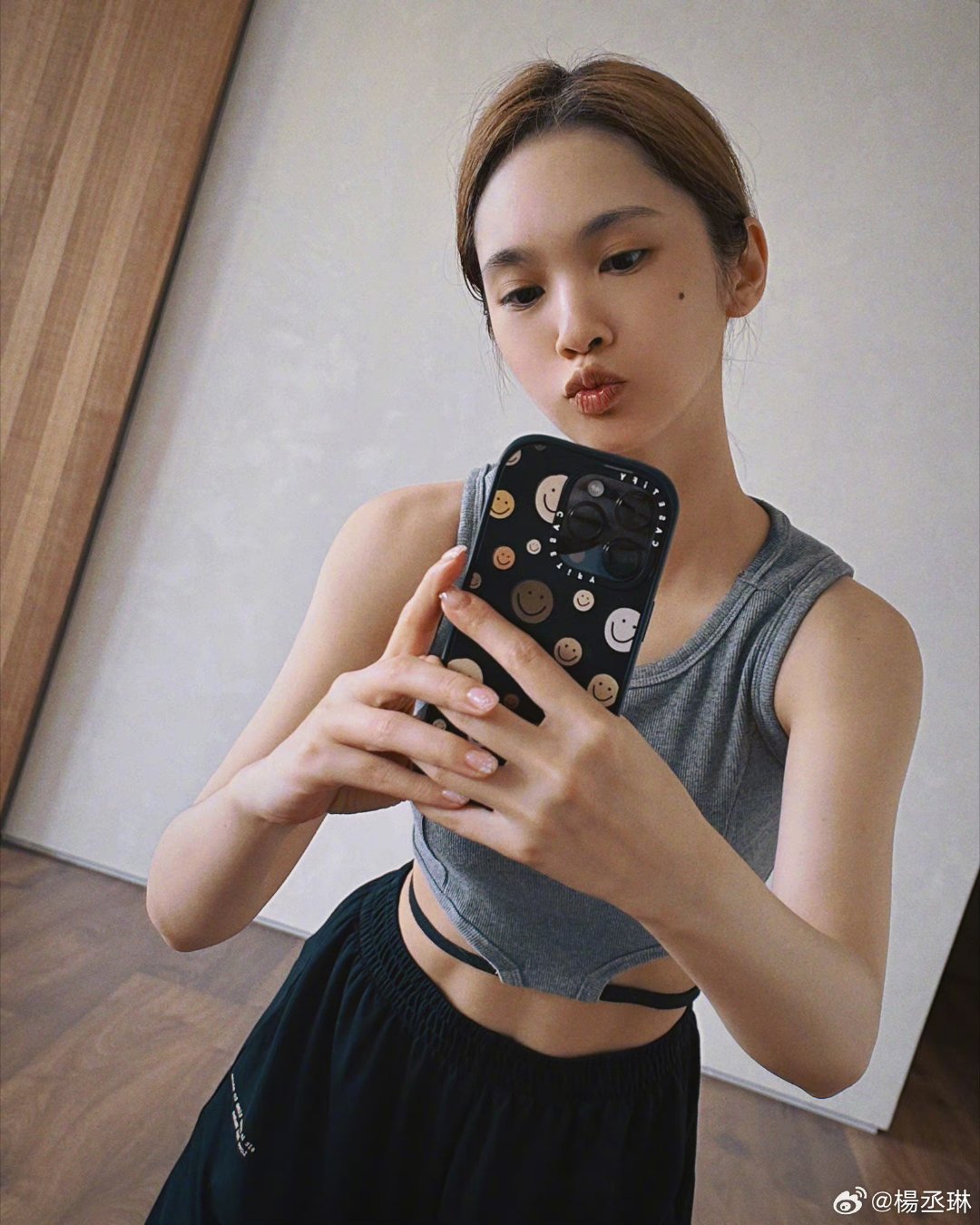 用7秒讲清楚！糖心vlog唐伯虎女主角灵兮引发热议腾讯新闻网