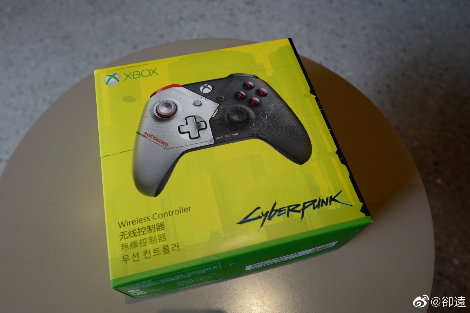 xbox one cyberpunk 2077 限定版手柄开箱.前天微软官网下单