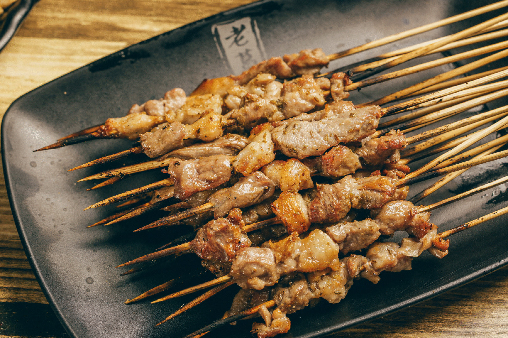 葛大爷又上新了除了我和我的家乡还有中山门烤鸡腿新店