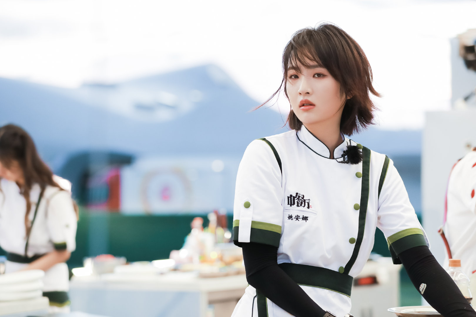 今晚十点湖南卫视,@annabel姚安娜 今晚有大秀!唱歌有高分!