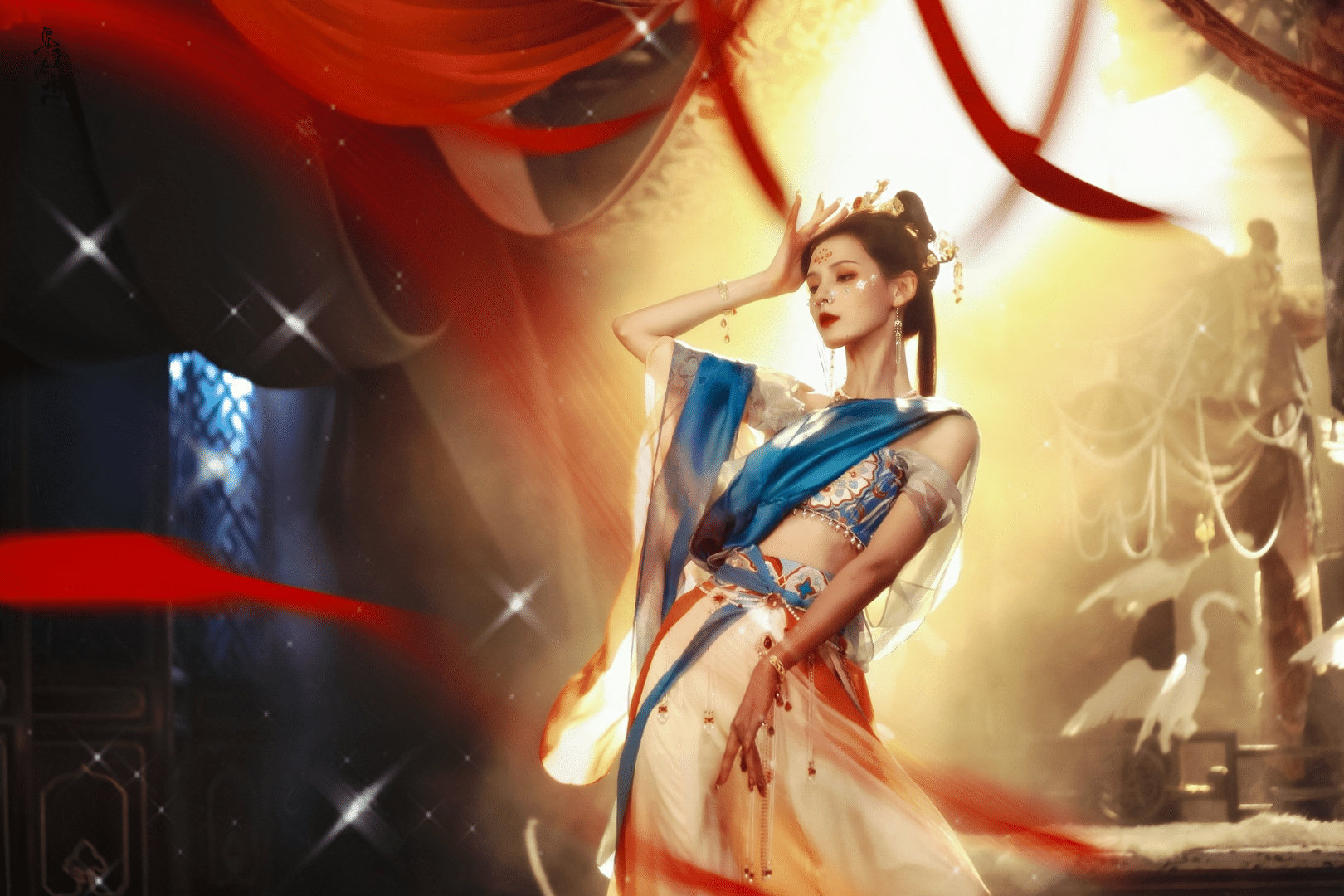 女明星的敦煌风造型 张予曦,宛若敦煌壁画里走出的仙女!__财经头条