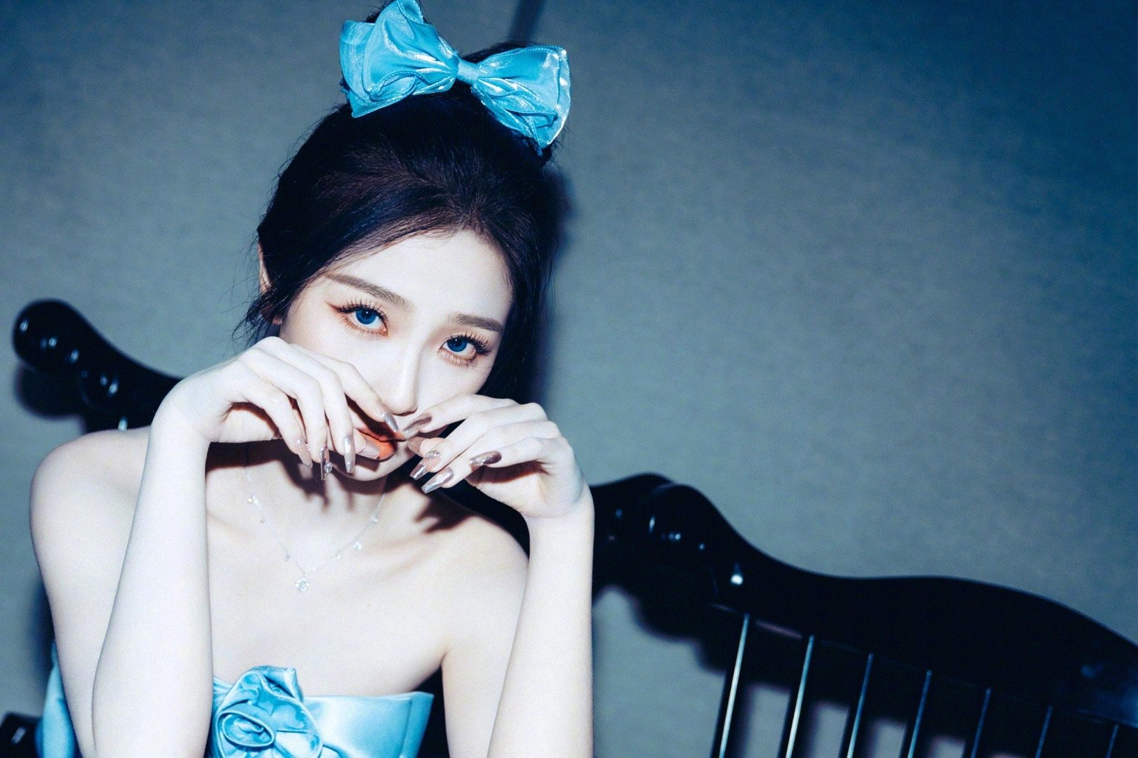 你永远可以相信@虞书欣esther 的晚会造型!