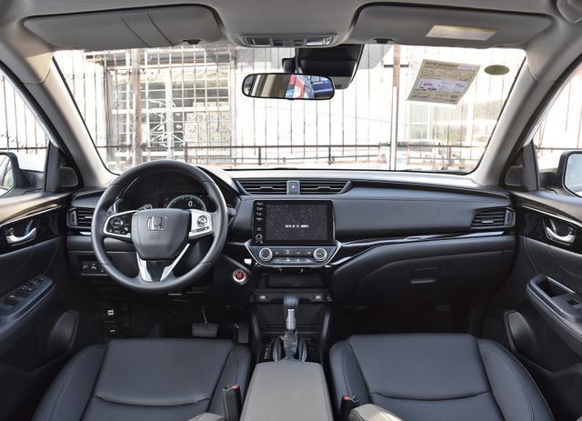 15万内日系轿车PK，本田凌派对比丰田卡罗拉，谁才是性价比之王？