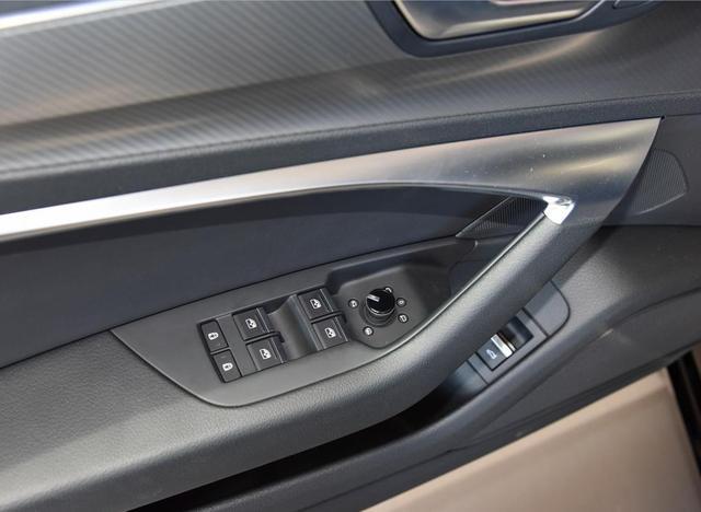 “40、45、50万元”三档预算，最新行情下E级、5系、A6L怎么选？