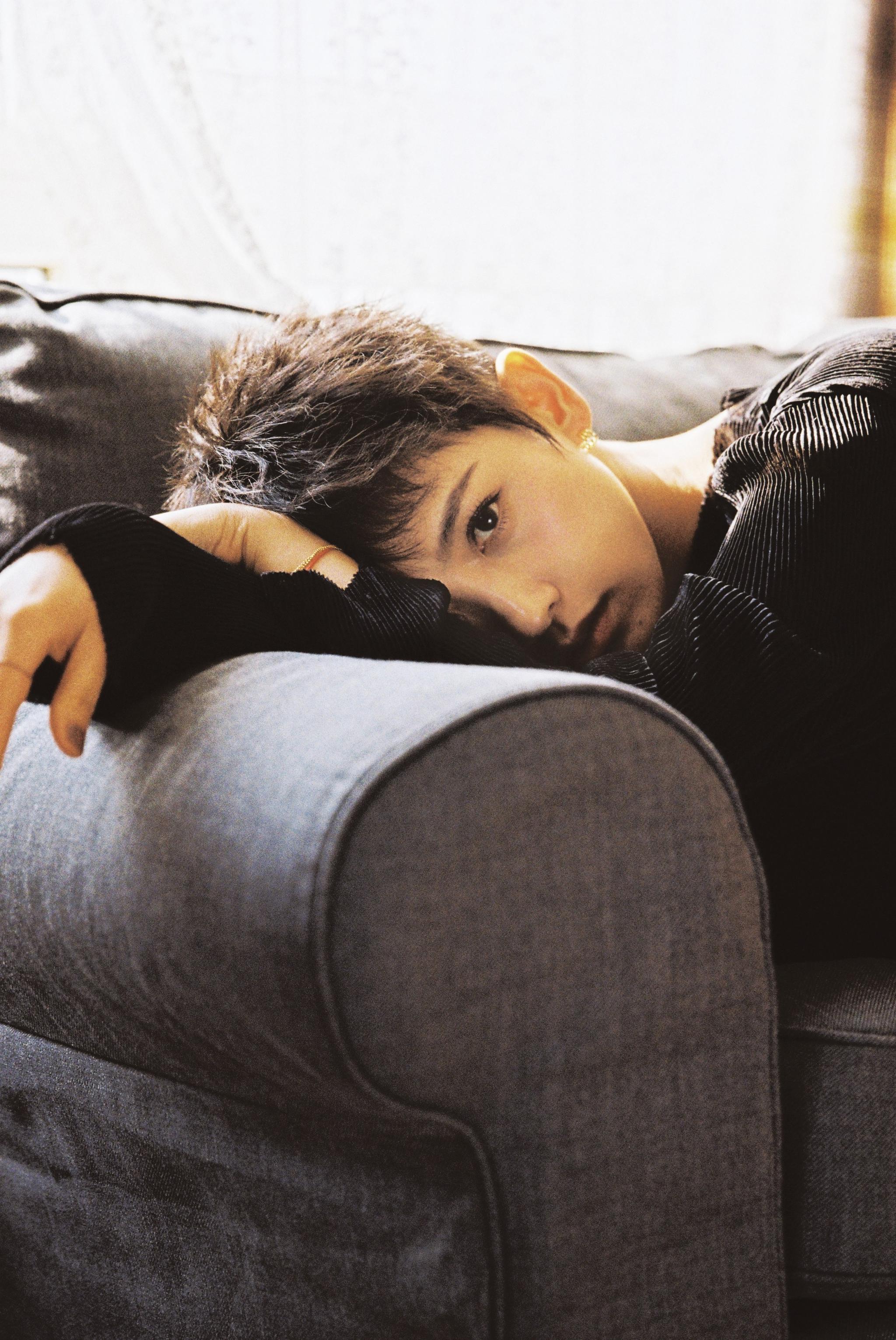 李晓峰这组胶片写真太美了,氛围感营造的好好