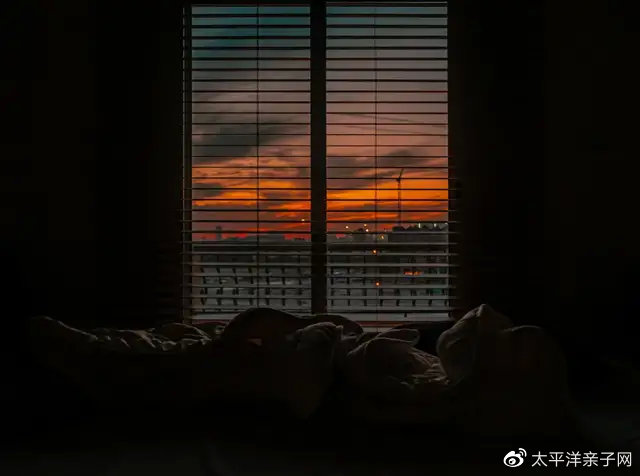 凌晨3点闺蜜闹离婚,原因是老公垃圾桶里没套垃圾袋,至于吗?休闲区蓝鸢梦想 - Www.slyday.coM 凌晨3点闺蜜闹离婚,原因是老公垃圾桶里没套垃圾袋,至于吗?休闲区蓝鸢梦想 - Www.slyday.coM