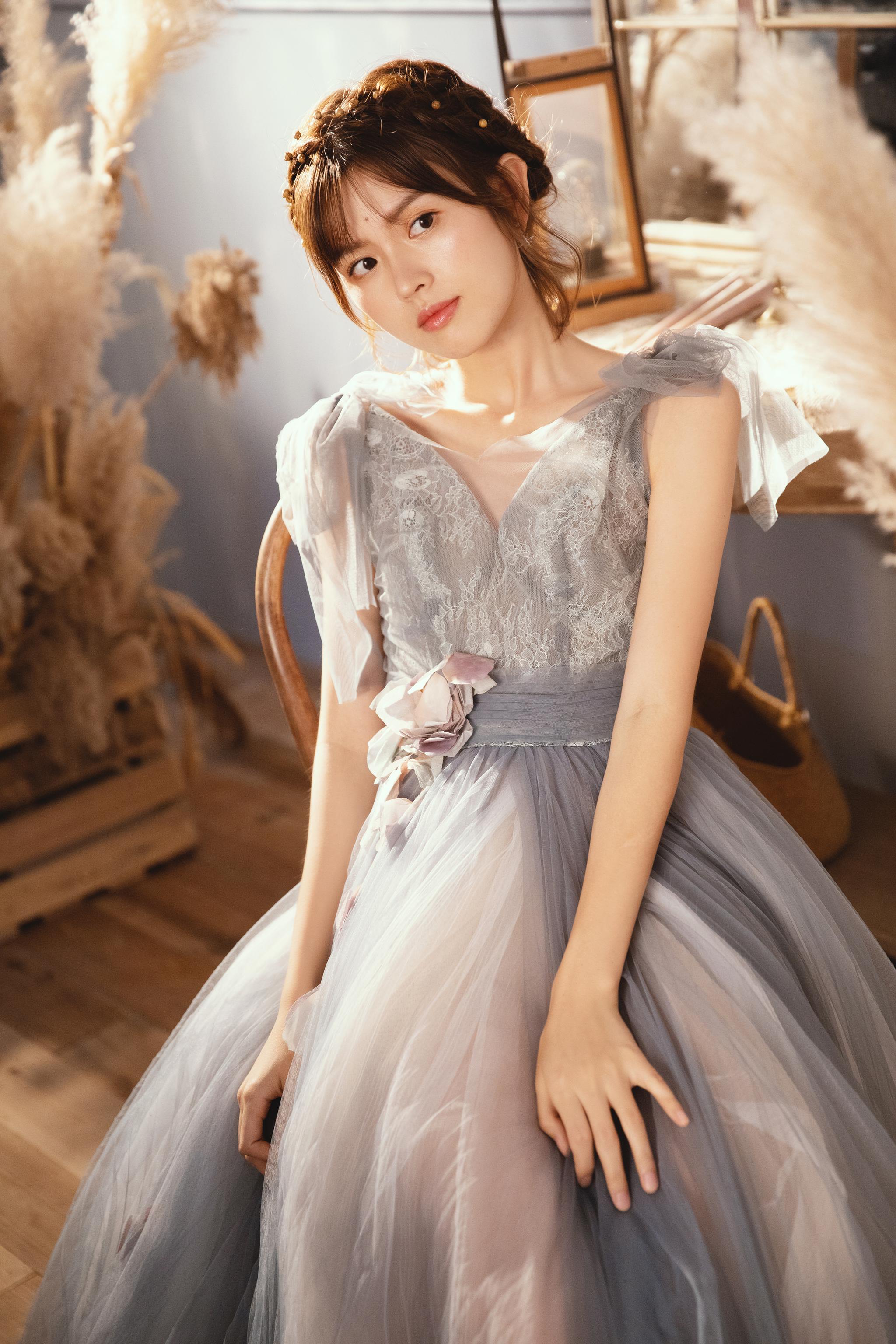 复古暖光,公主一般94出镜@钟恩淇 拍摄@摄影师李小月_高清图集_新浪