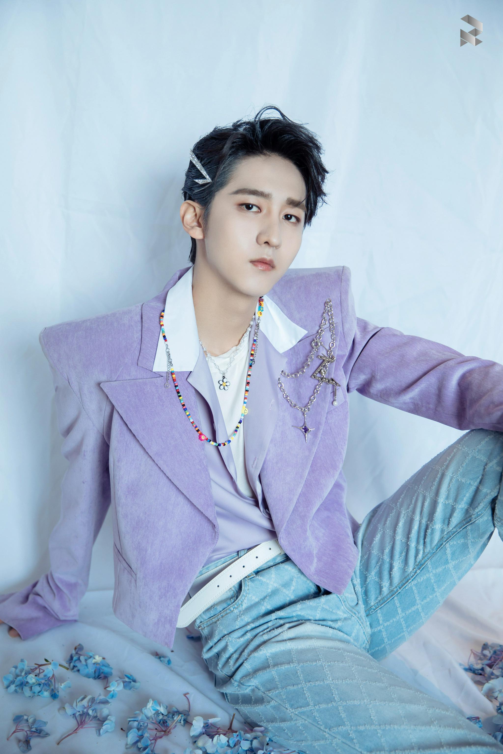 赵让今晚音乐会造型 香甜的香芋冰淇淋味的让让子