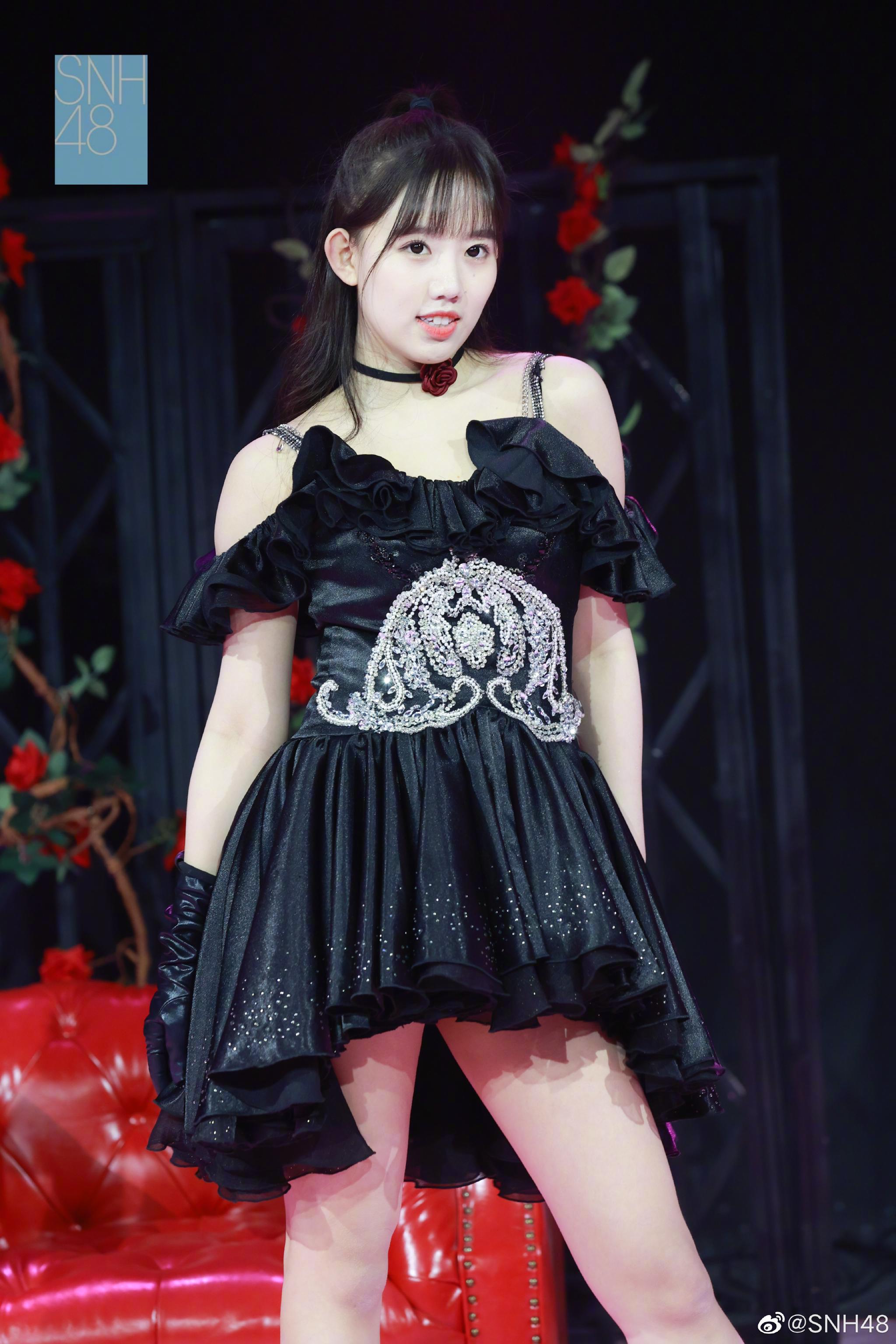 第二场 恭喜@snh48-王晓佳 @snh48-刘增艳_高清图集_新浪网