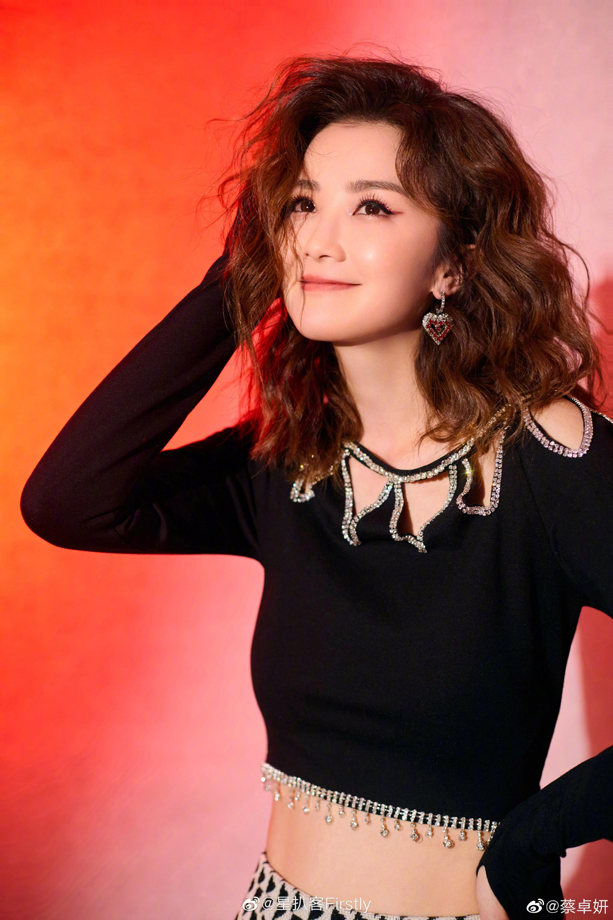 阿sa居然39岁了根本看不出来好嘛39有39的魅力啊