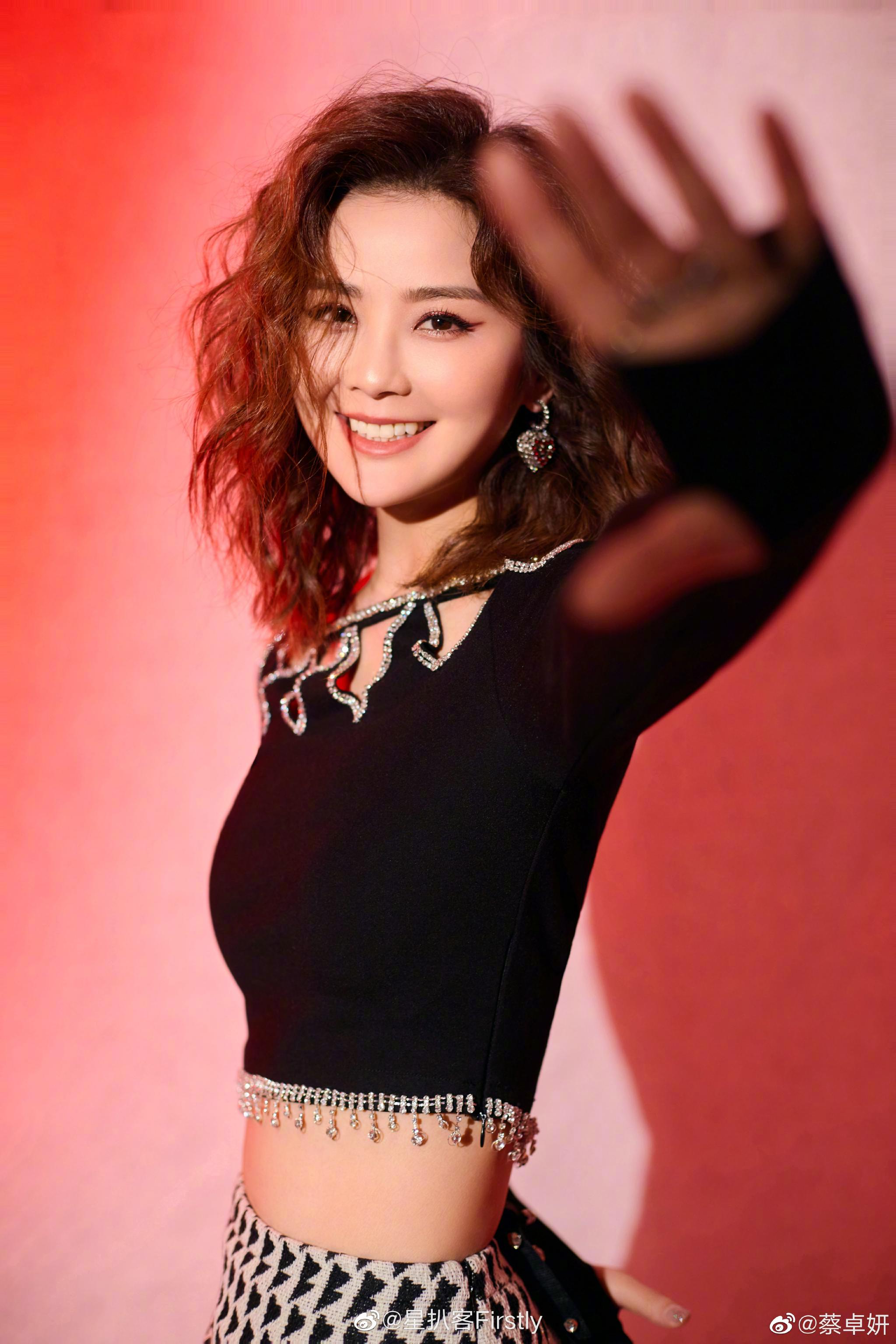 阿sa居然39岁了根本看不出来好嘛39有39的魅力啊