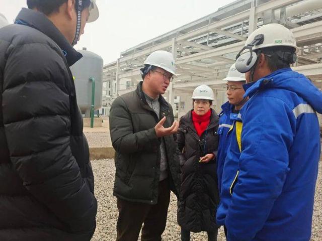 邹开斌强调,安全隐患的排查,不可紧一时,松一时