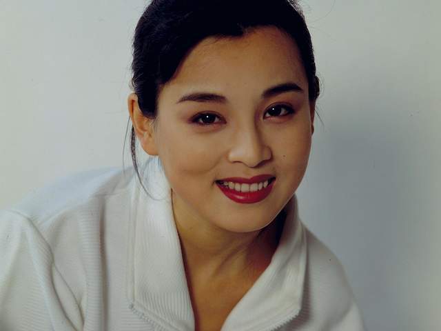 《我爱我家》29年,10位演员人生迥异,宋丹丹依然红,女3却早已过气|我