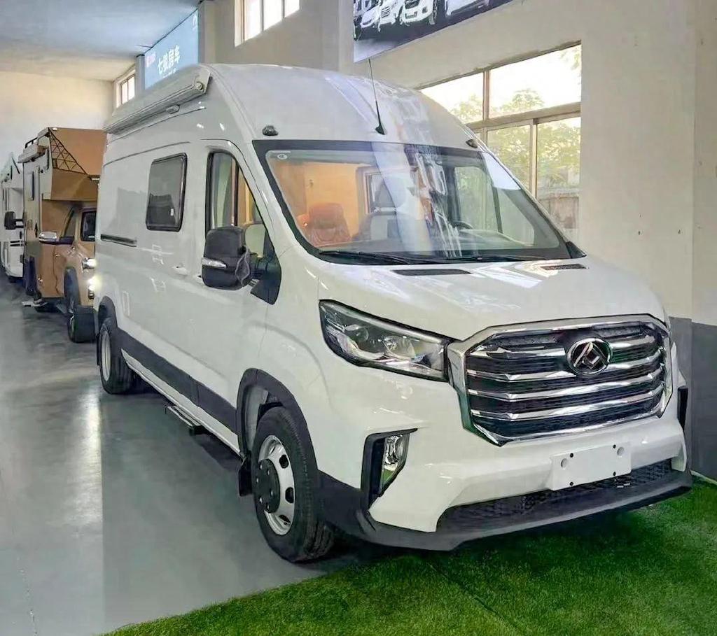 欢喜大通V90 B型房车 后置厨卫＋电动吊床 尽享品质之旅-新浪汽车