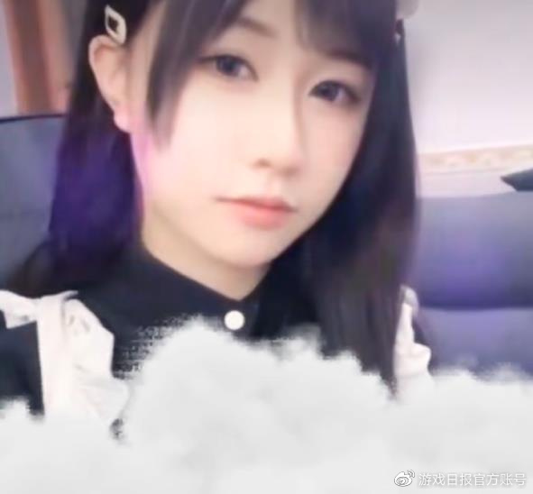 新顶流网红程女士早期这么猛!不仅话术飙车,还有女PU装?