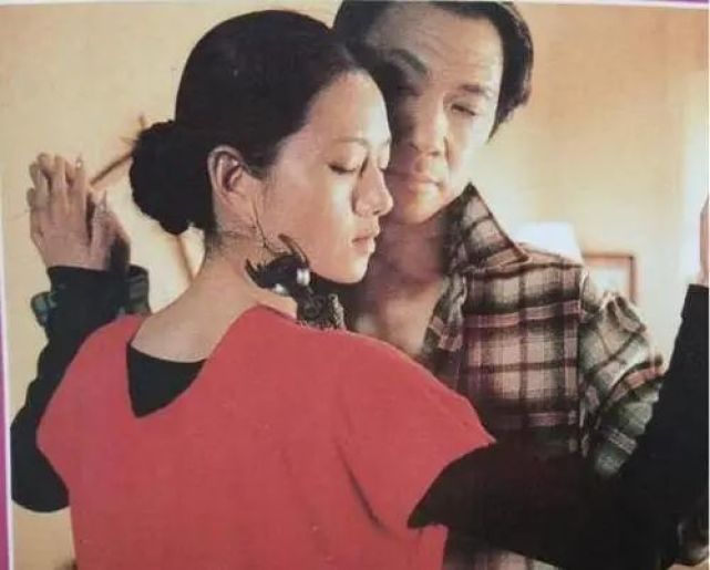 76岁王学圻近况曝光,与结婚40年的妻子离婚,如今却称愧对儿子|王学圻|孙昌宁|王大庆_新浪新闻