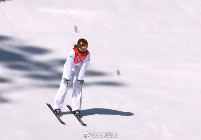 徐梦桃第一跳101.10分休闲区蓝鸢梦想 - Www.slyday.coM