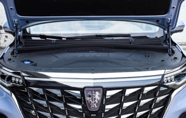 二胎家庭的选择－荣威iMAX8别克GL8哪家强？