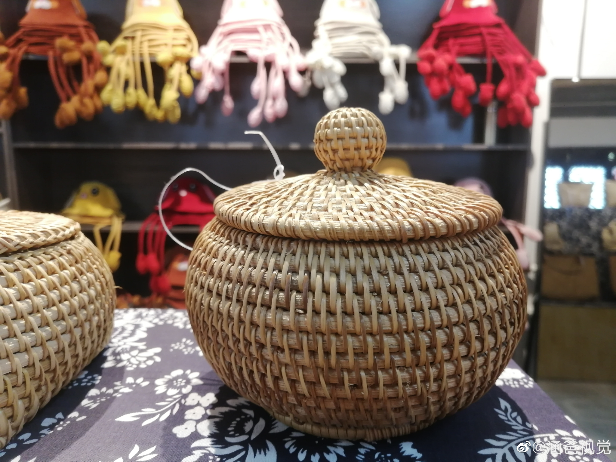 柳编制品,做工精细,花样繁多,好看实用……_高清图集_新浪网