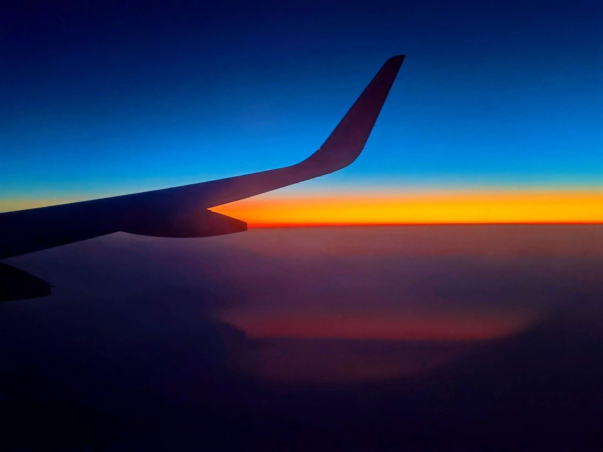 飞机上拍摄晚霞和日落