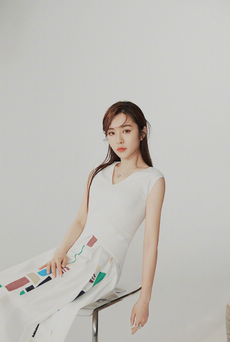 王晓晨魅力百变时尚写真大片