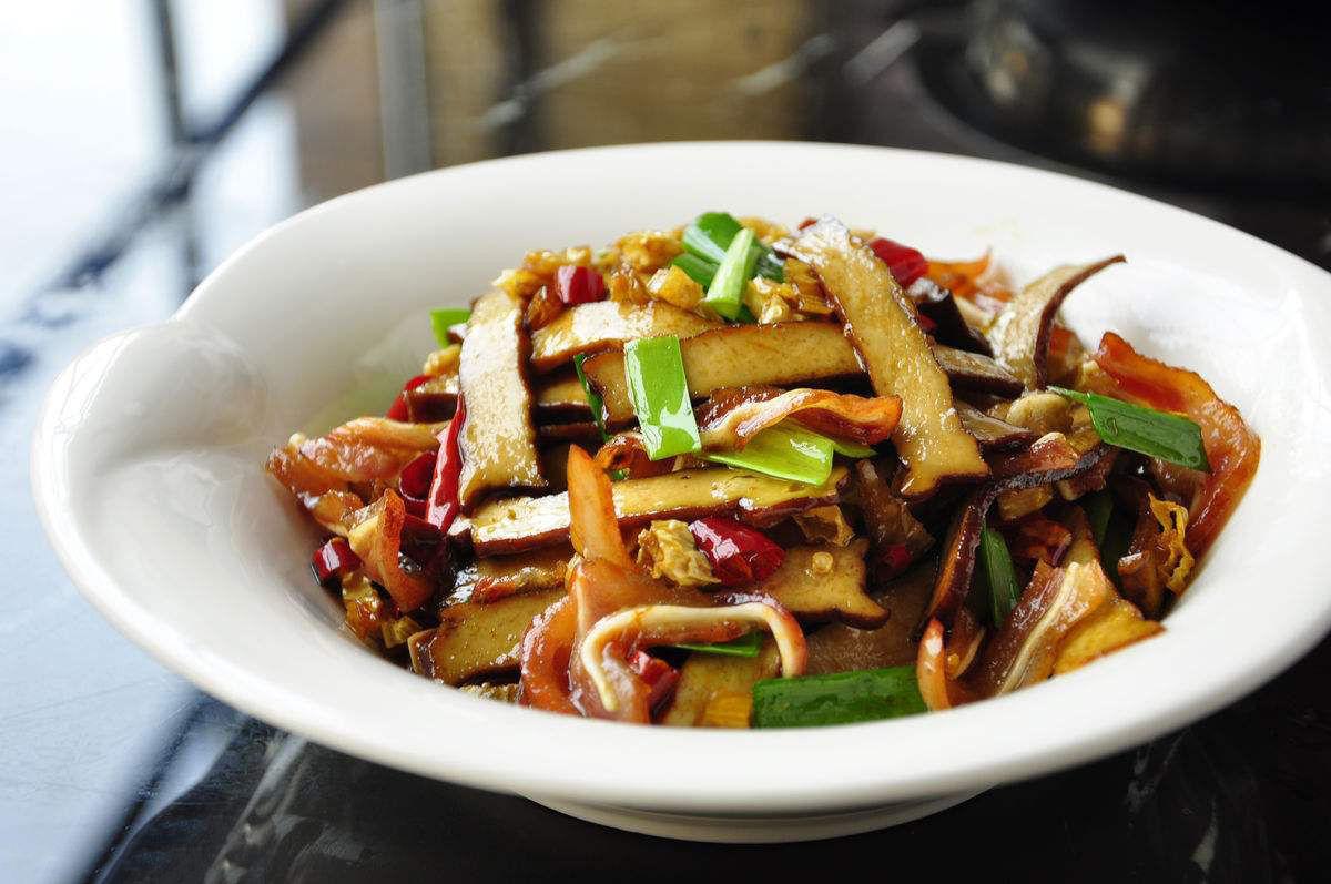 教你爽口美味的辣椒豆鼓炒豆干营养好吃超下饭越吃越过瘾