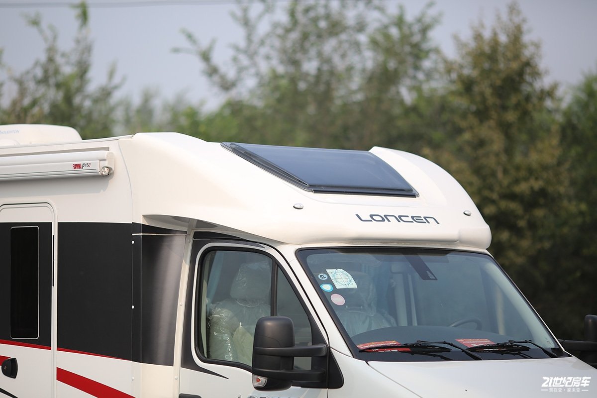 朗宸t60这款车可以说是遗传了海姆集团旗下子品牌sunlight t60房车的