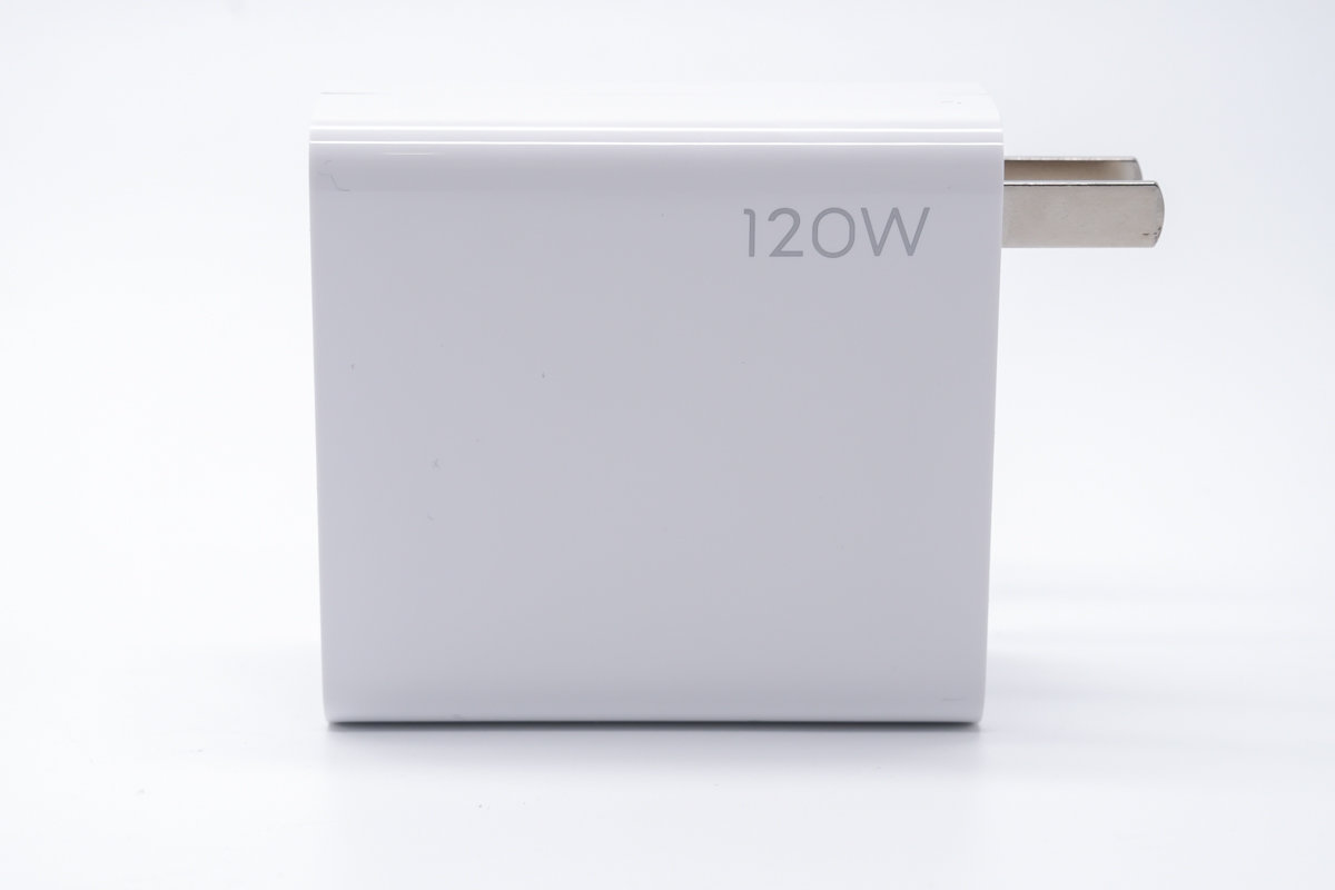 黑鲨4s充电测评120w极速闪充给力第三方快充兼容性不错