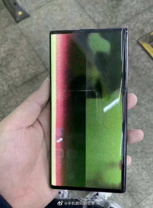 华为matex折叠屏手机漏墨的真相