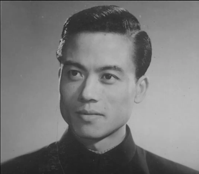 老戏骨张清去世,他演过邓世昌,还能演黄世仁|甲午海战|沪剧|邵滨孙|郭建光|剧团_新浪新闻