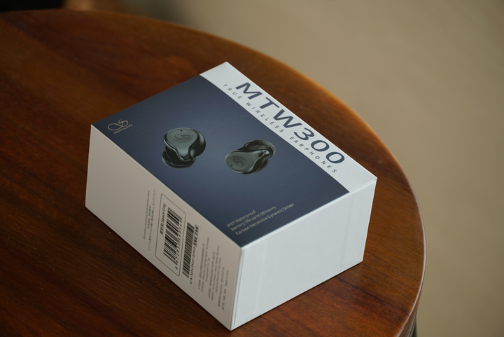 压手感 ipx7级防水 碳纳米管振膜 山灵mtw300评测