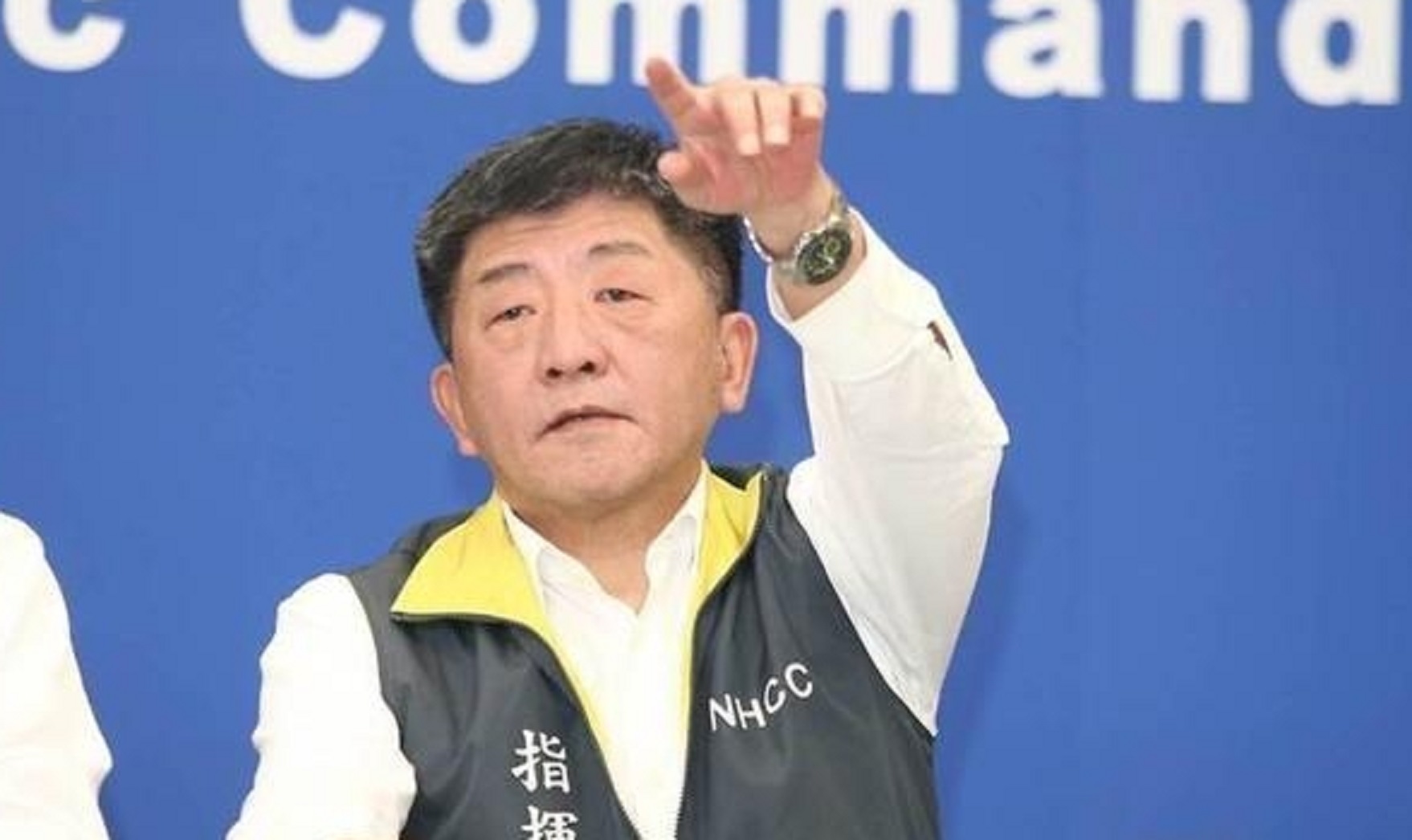 台湾政客又一次否决扩大检测,再爆321例!生怕真相被人民知道了