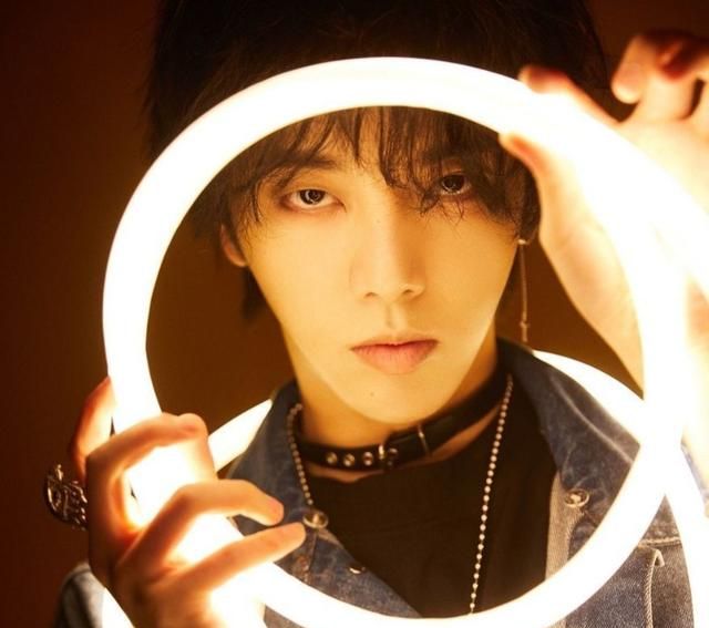 华晨宇演唱会上蹦迪?导演刘信达公开怒怼,喊话演出协会管管他休闲区蓝鸢梦想 - Www.slyday.coM